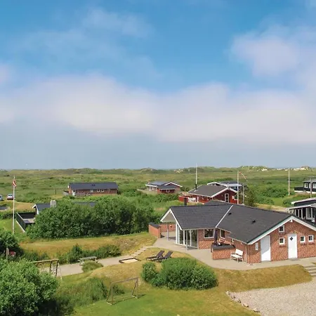 Awesome In Romo With Kitchen Holiday home Bolilmark