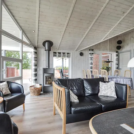 Awesome In Romo With Kitchen Holiday home Bolilmark